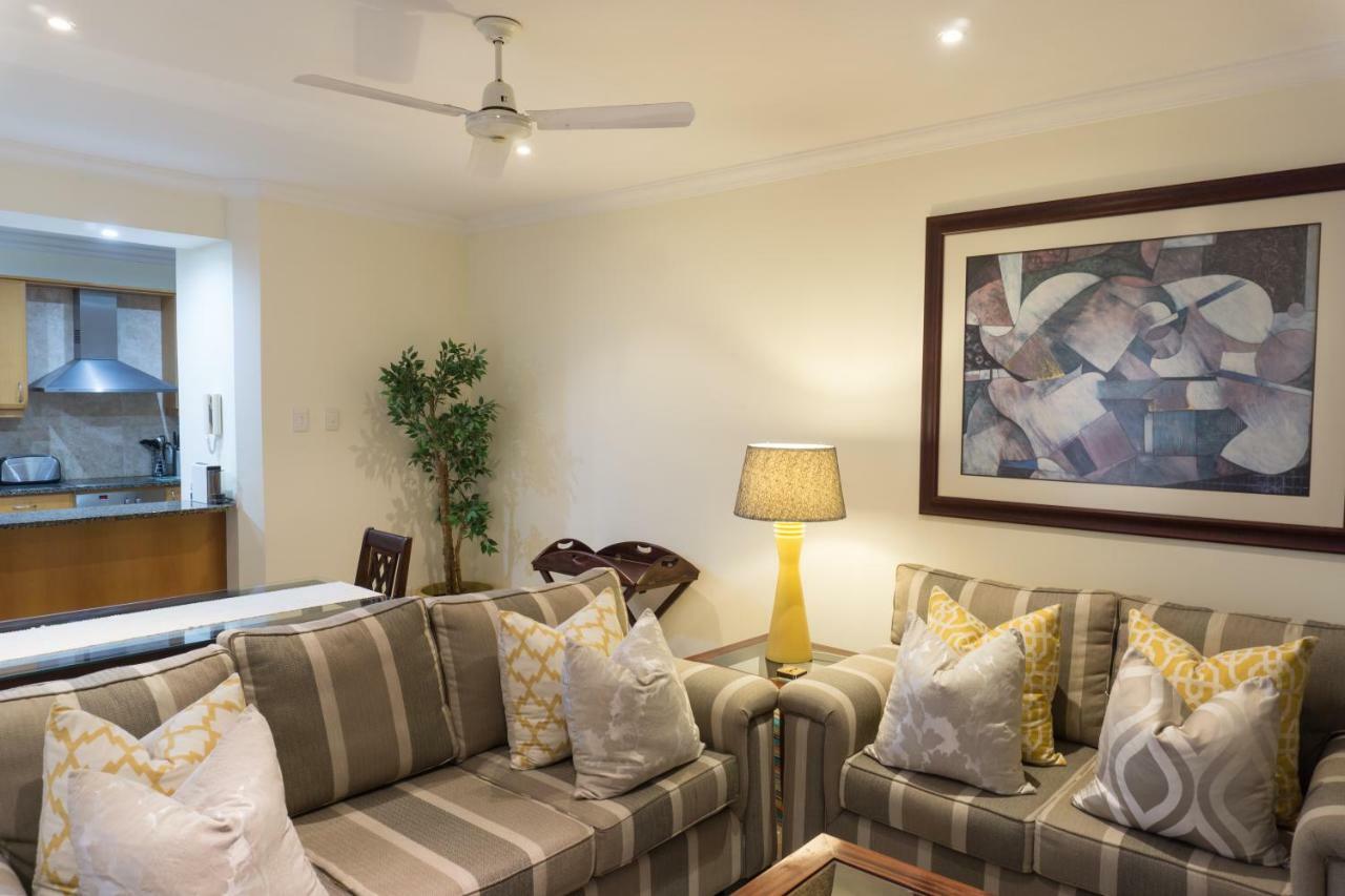 302 Oyster Schelles - By Stay In Umhlanga Дурбан Екстер'єр фото